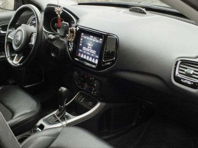 Черный Джип Компас, объемом двигателя 0 л и пробегом 78 тыс. км за 8400 $, фото 12 на Automoto.ua