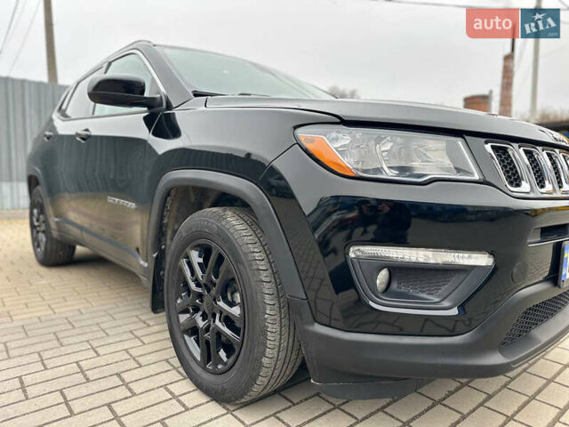 Черный Джип Компас, объемом двигателя 2.36 л и пробегом 157 тыс. км за 15300 $, фото 15 на Automoto.ua