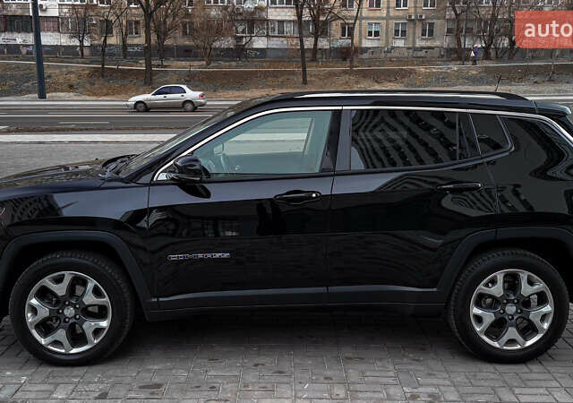 Черный Джип Компас, объемом двигателя 2.36 л и пробегом 130 тыс. км за 16900 $, фото 2 на Automoto.ua