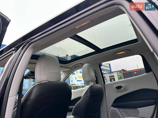 Черный Джип Компас, объемом двигателя 2.36 л и пробегом 157 тыс. км за 15300 $, фото 34 на Automoto.ua