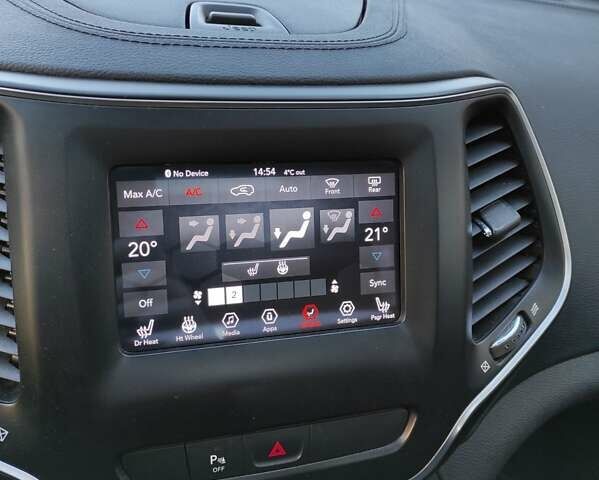 Черный Джип Компас, объемом двигателя 2.36 л и пробегом 70 тыс. км за 15500 $, фото 6 на Automoto.ua