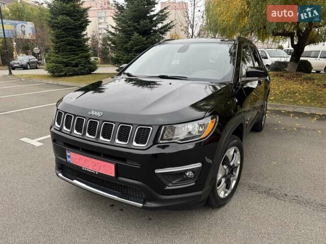 Черный Джип Компас, объемом двигателя 2.36 л и пробегом 110 тыс. км за 15000 $, фото 1 на Automoto.ua