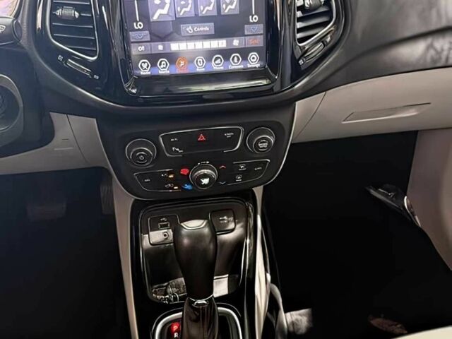 Черный Джип Компас, объемом двигателя 2.4 л и пробегом 32 тыс. км за 8000 $, фото 7 на Automoto.ua