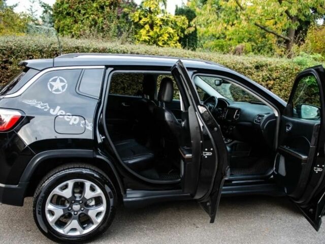 Черный Джип Компас, объемом двигателя 2.4 л и пробегом 98 тыс. км за 9000 $, фото 7 на Automoto.ua