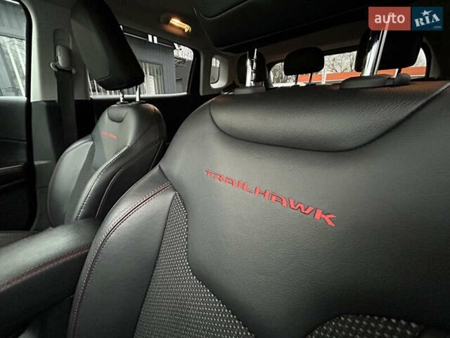 Черный Джип Компас, объемом двигателя 2.36 л и пробегом 165 тыс. км за 19000 $, фото 30 на Automoto.ua