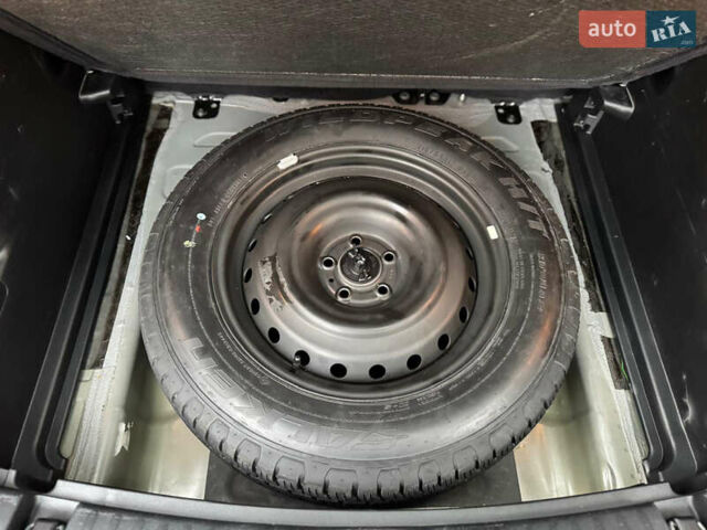 Чорний Джип Compass, об'ємом двигуна 2.4 л та пробігом 122 тис. км за 16377 $, фото 36 на Automoto.ua