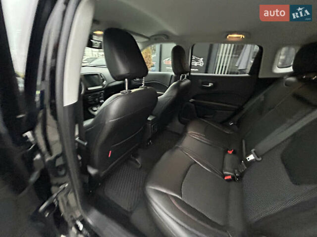 Черный Джип Компас, объемом двигателя 2.36 л и пробегом 165 тыс. км за 19000 $, фото 33 на Automoto.ua