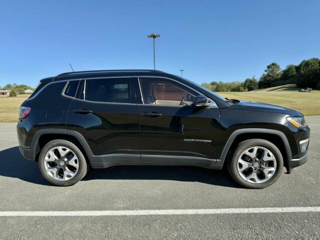 Черный Джип Компас, объемом двигателя 2.4 л и пробегом 32 тыс. км за 8000 $, фото 3 на Automoto.ua