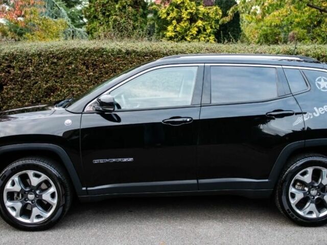 Черный Джип Компас, объемом двигателя 2.4 л и пробегом 98 тыс. км за 9000 $, фото 10 на Automoto.ua