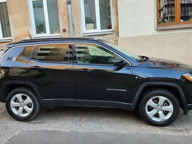 Черный Джип Компас, объемом двигателя 2.4 л и пробегом 104 тыс. км за 9600 $, фото 2 на Automoto.ua