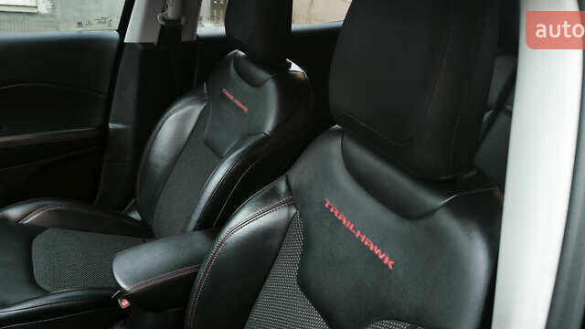 Черный Джип Компас, объемом двигателя 2.36 л и пробегом 41 тыс. км за 19000 $, фото 19 на Automoto.ua