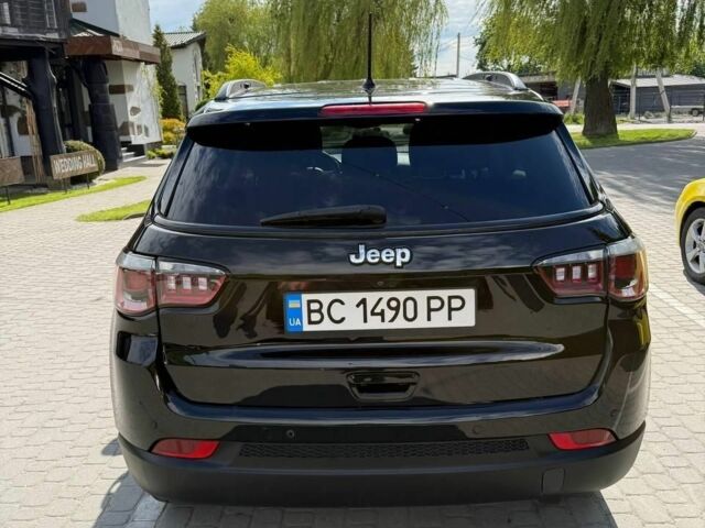 Черный Джип Компас, объемом двигателя 2.4 л и пробегом 146 тыс. км за 13500 $, фото 3 на Automoto.ua