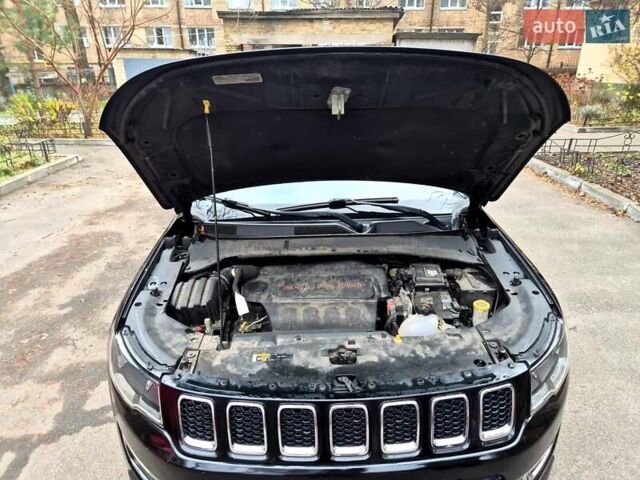 Черный Джип Компас, объемом двигателя 2.36 л и пробегом 117 тыс. км за 15800 $, фото 48 на Automoto.ua