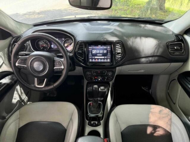 Черный Джип Компас, объемом двигателя 2.4 л и пробегом 45 тыс. км за 8000 $, фото 6 на Automoto.ua