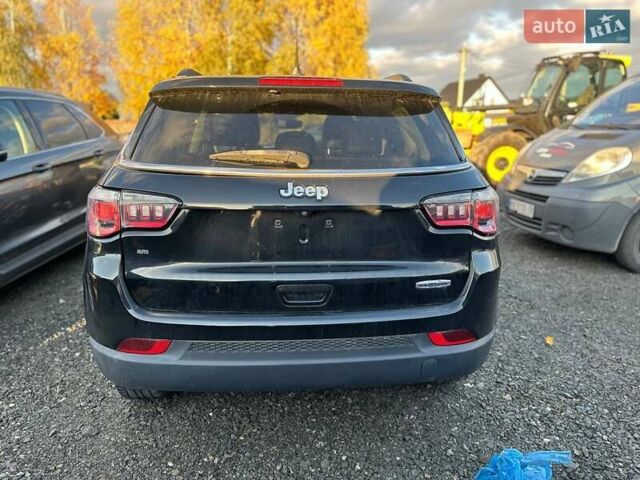 Черный Джип Компас, объемом двигателя 2.4 л и пробегом 124 тыс. км за 10500 $, фото 3 на Automoto.ua