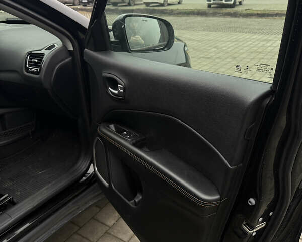 Черный Джип Компас, объемом двигателя 2.4 л и пробегом 58 тыс. км за 16300 $, фото 16 на Automoto.ua