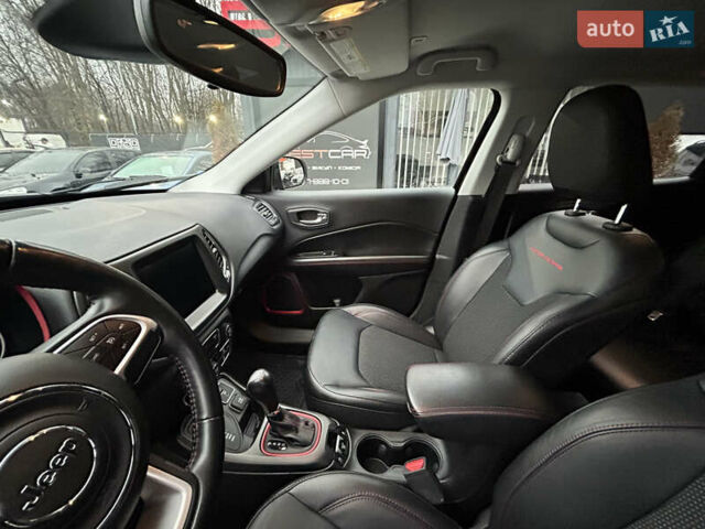 Черный Джип Компас, объемом двигателя 2.36 л и пробегом 165 тыс. км за 19000 $, фото 28 на Automoto.ua