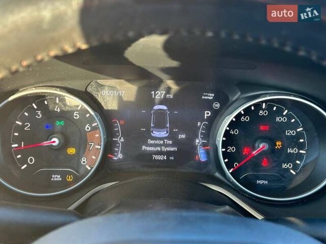 Черный Джип Компас, объемом двигателя 2.4 л и пробегом 124 тыс. км за 10500 $, фото 9 на Automoto.ua