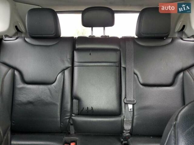 Черный Джип Компас, объемом двигателя 2.36 л и пробегом 108 тыс. км за 2000 $, фото 9 на Automoto.ua