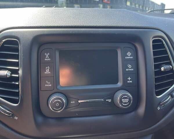 Чорний Джип Compass, об'ємом двигуна 2.36 л та пробігом 92 тис. км за 13400 $, фото 18 на Automoto.ua