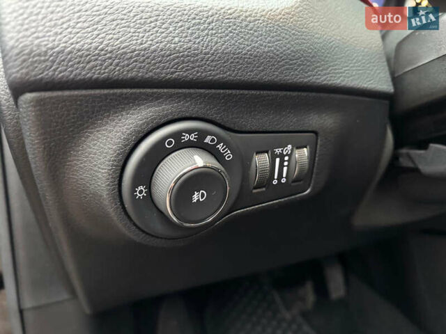 Чорний Джип Compass, об'ємом двигуна 2.4 л та пробігом 122 тис. км за 16377 $, фото 14 на Automoto.ua