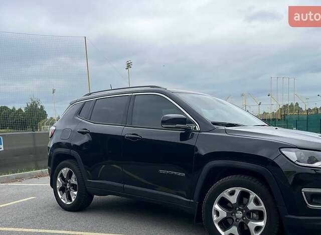 Джип Compass 2018 у Чернігові на Automoto.ua Чорний Джип Compass, об'ємом двигуна 2.36 л та пробігом 100 тис. км за 16400 $, фото 3 на Automoto.ua