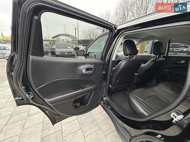 Черный Джип Компас, объемом двигателя 2.36 л и пробегом 165 тыс. км за 19000 $, фото 32 на Automoto.ua