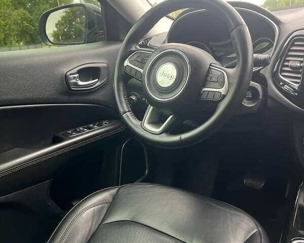 Джип Compass 2018 у Чернігові на Automoto.ua Чорний Джип Compass, об'ємом двигуна 2.36 л та пробігом 100 тис. км за 16400 $, фото 28 на Automoto.ua