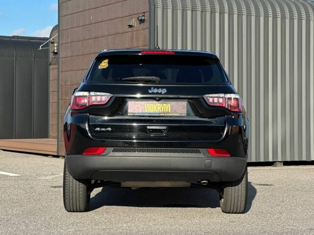 Черный Джип Компас, объемом двигателя 2.4 л и пробегом 128 тыс. км за 12850 $, фото 7 на Automoto.ua