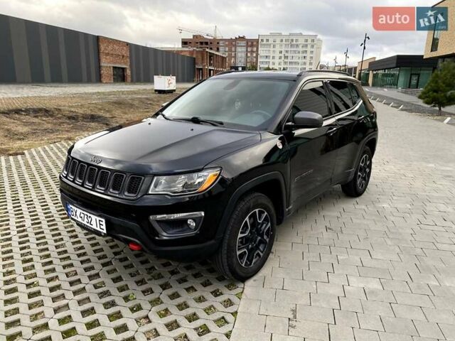 Черный Джип Компас, объемом двигателя 2.4 л и пробегом 93 тыс. км за 16950 $, фото 2 на Automoto.ua