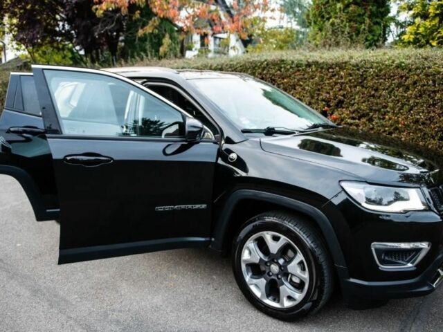 Черный Джип Компас, объемом двигателя 2.4 л и пробегом 98 тыс. км за 9000 $, фото 6 на Automoto.ua