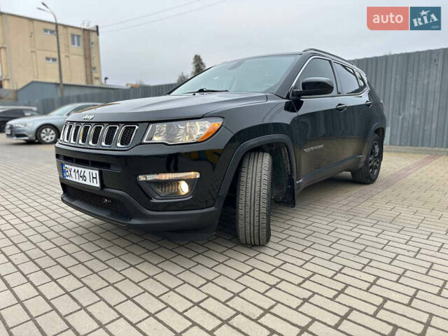 Черный Джип Компас, объемом двигателя 2.36 л и пробегом 157 тыс. км за 15300 $, фото 1 на Automoto.ua