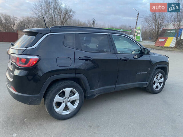 Черный Джип Компас, объемом двигателя 2.4 л и пробегом 100 тыс. км за 14300 $, фото 3 на Automoto.ua