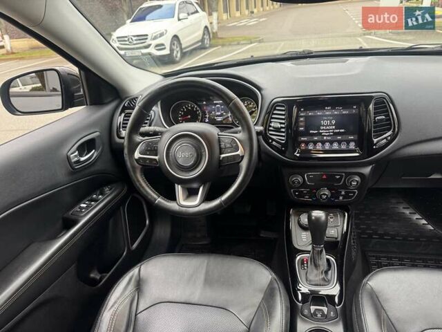 Черный Джип Компас, объемом двигателя 2.36 л и пробегом 110 тыс. км за 15000 $, фото 26 на Automoto.ua