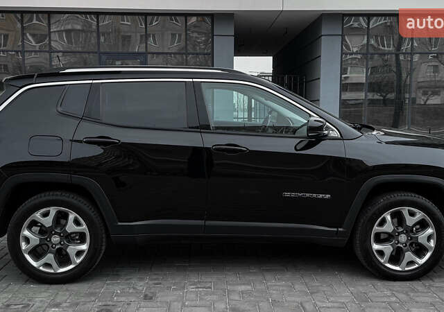 Черный Джип Компас, объемом двигателя 2.36 л и пробегом 130 тыс. км за 16900 $, фото 6 на Automoto.ua