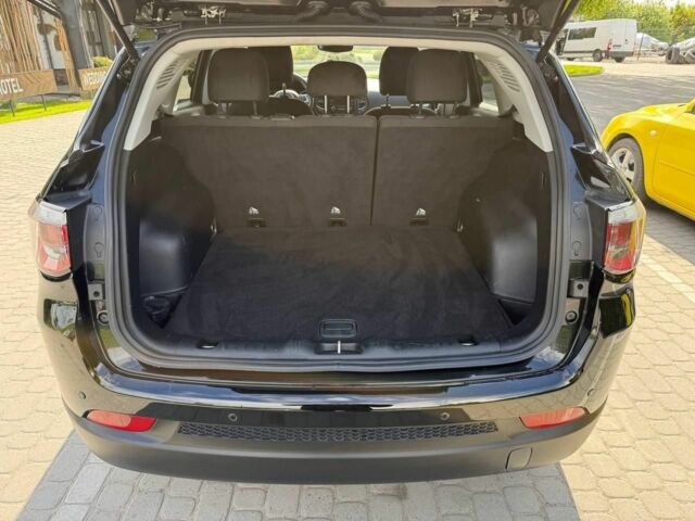 Черный Джип Компас, объемом двигателя 2.4 л и пробегом 146 тыс. км за 13500 $, фото 7 на Automoto.ua