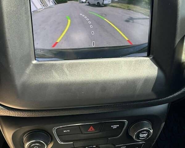 Чорний Джип Compass, об'ємом двигуна 2.36 л та пробігом 147 тис. км за 14000 $, фото 5 на Automoto.ua
