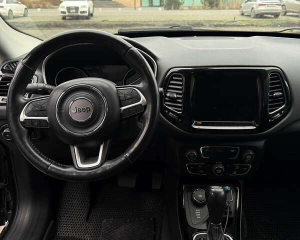 Черный Джип Компас, объемом двигателя 2.4 л и пробегом 58 тыс. км за 16300 $, фото 23 на Automoto.ua