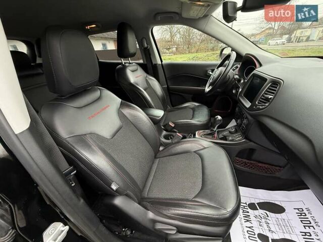 Черный Джип Компас, объемом двигателя 2.36 л и пробегом 122 тыс. км за 14900 $, фото 18 на Automoto.ua