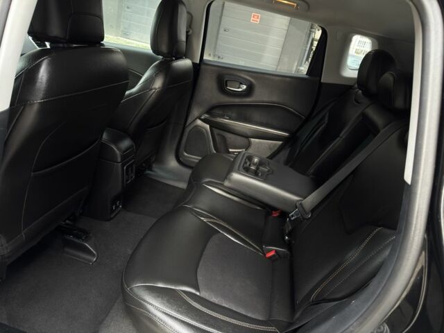 Джип Компас 2018 в Ивано-Франковске на Automoto.ua Черный Джип Компас, объемом двигателя 2.4 л и пробегом 100 тыс. км за 13499 $, фото 15 на Automoto.ua