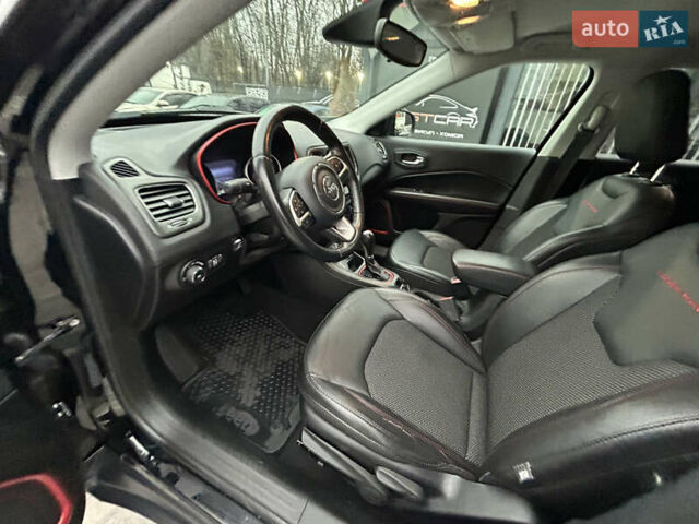 Черный Джип Компас, объемом двигателя 2.36 л и пробегом 165 тыс. км за 19000 $, фото 26 на Automoto.ua