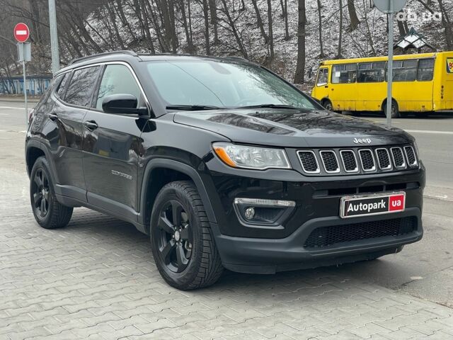 Черный Джип Компас, объемом двигателя 2.4 л и пробегом 68 тыс. км за 15890 $, фото 2 на Automoto.ua