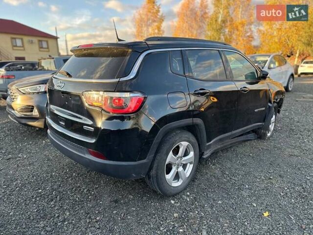 Черный Джип Компас, объемом двигателя 2.4 л и пробегом 124 тыс. км за 10500 $, фото 5 на Automoto.ua