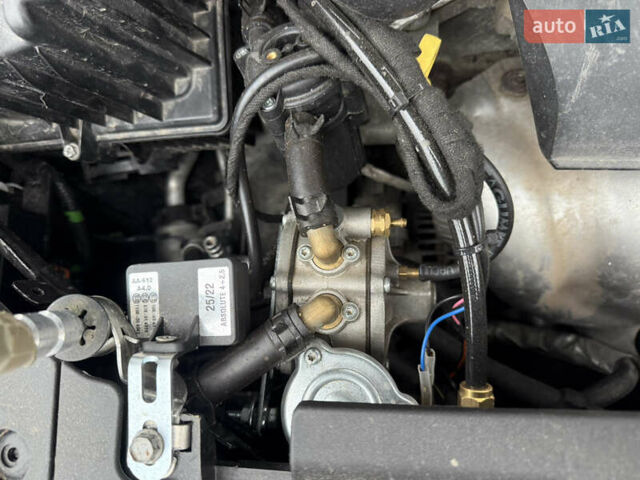 Чорний Джип Compass, об'ємом двигуна 2.36 л та пробігом 139 тис. км за 16499 $, фото 53 на Automoto.ua