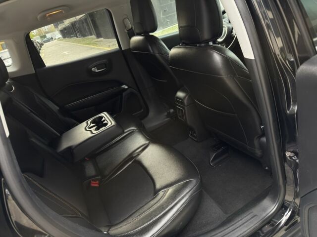 Джип Компас 2018 в Ивано-Франковске на Automoto.ua Черный Джип Компас, объемом двигателя 2.4 л и пробегом 100 тыс. км за 13499 $, фото 17 на Automoto.ua