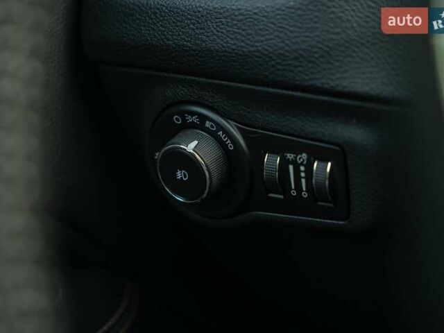 Чорний Джип Compass, об'ємом двигуна 2.36 л та пробігом 78 тис. км за 18500 $, фото 19 на Automoto.ua