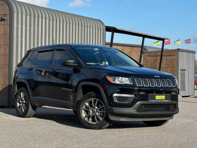 Черный Джип Компас, объемом двигателя 2.4 л и пробегом 128 тыс. км за 12850 $, фото 3 на Automoto.ua