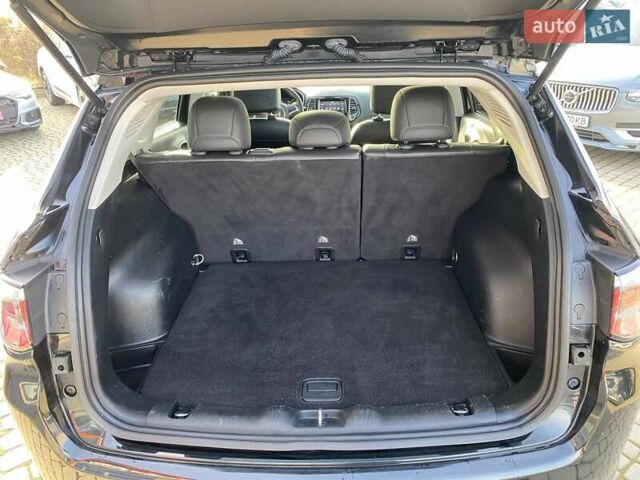 Черный Джип Компас, объемом двигателя 2.4 л и пробегом 128 тыс. км за 15600 $, фото 27 на Automoto.ua