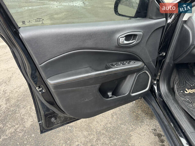 Чорний Джип Compass, об'ємом двигуна 2.36 л та пробігом 146 тис. км за 13500 $, фото 13 на Automoto.ua
