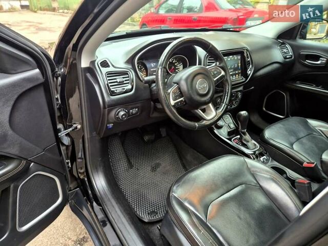 Черный Джип Компас, объемом двигателя 2.36 л и пробегом 117 тыс. км за 15800 $, фото 18 на Automoto.ua